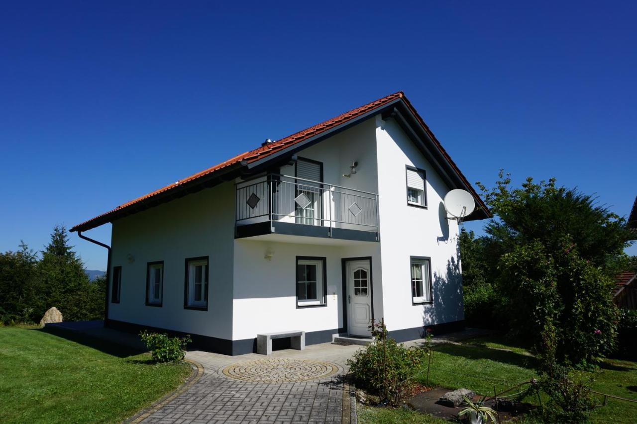 Ferienhaus Englburg In Absolut Ruhiger Lage Tittling Exterior photo